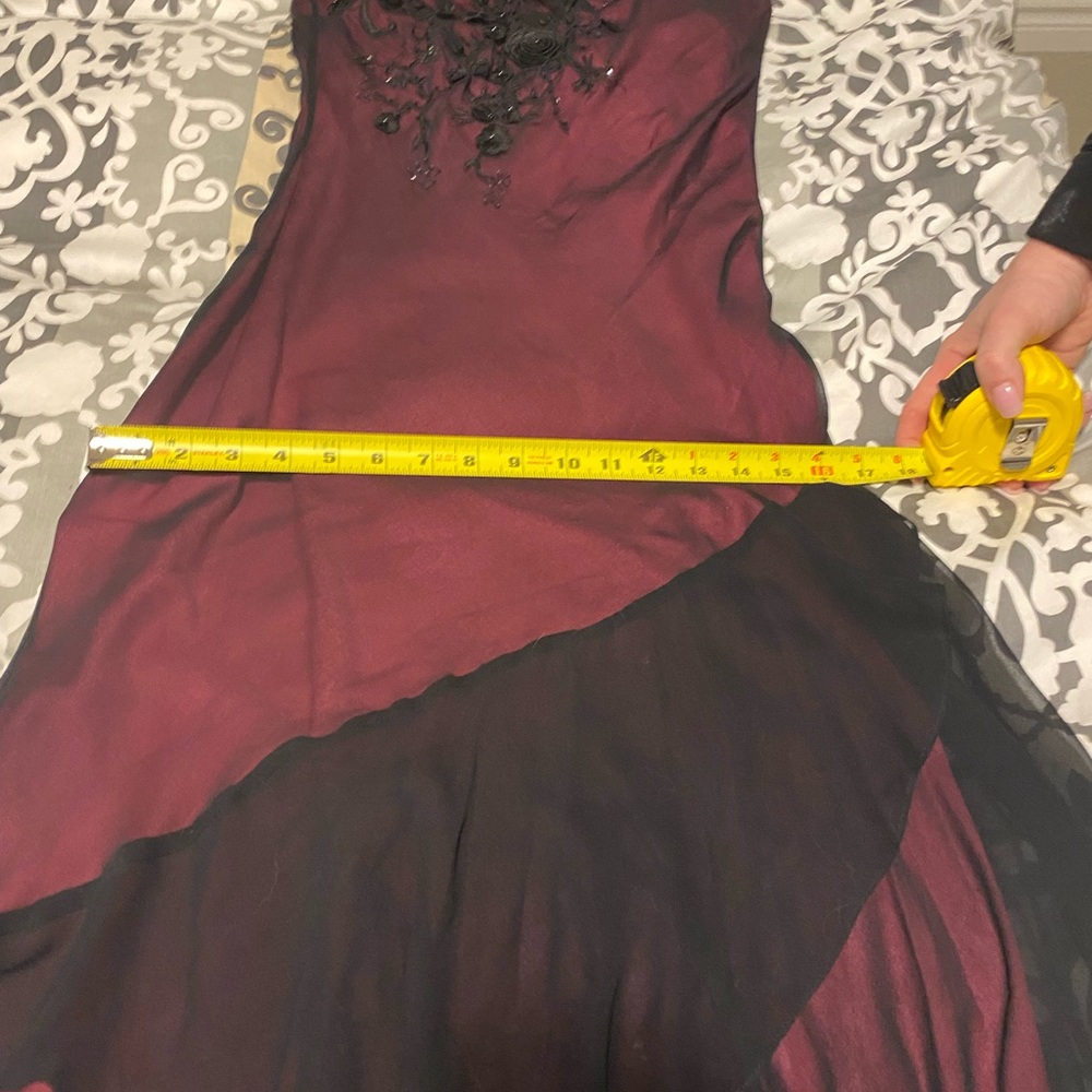 Dress - Picture 9 of 10